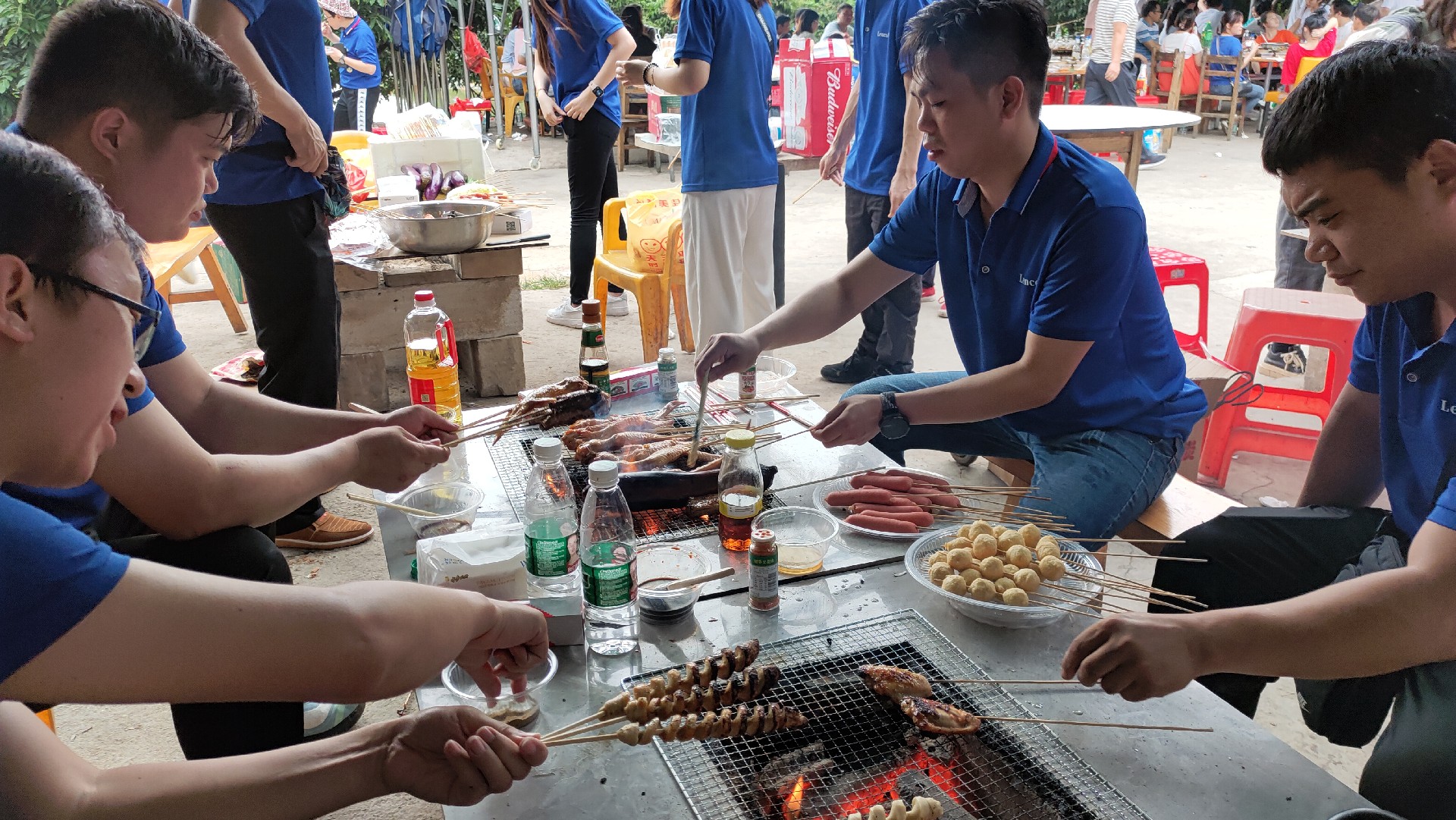 松湖騎行，穿樹飛花；農(nóng)家休閑，擁抱自然